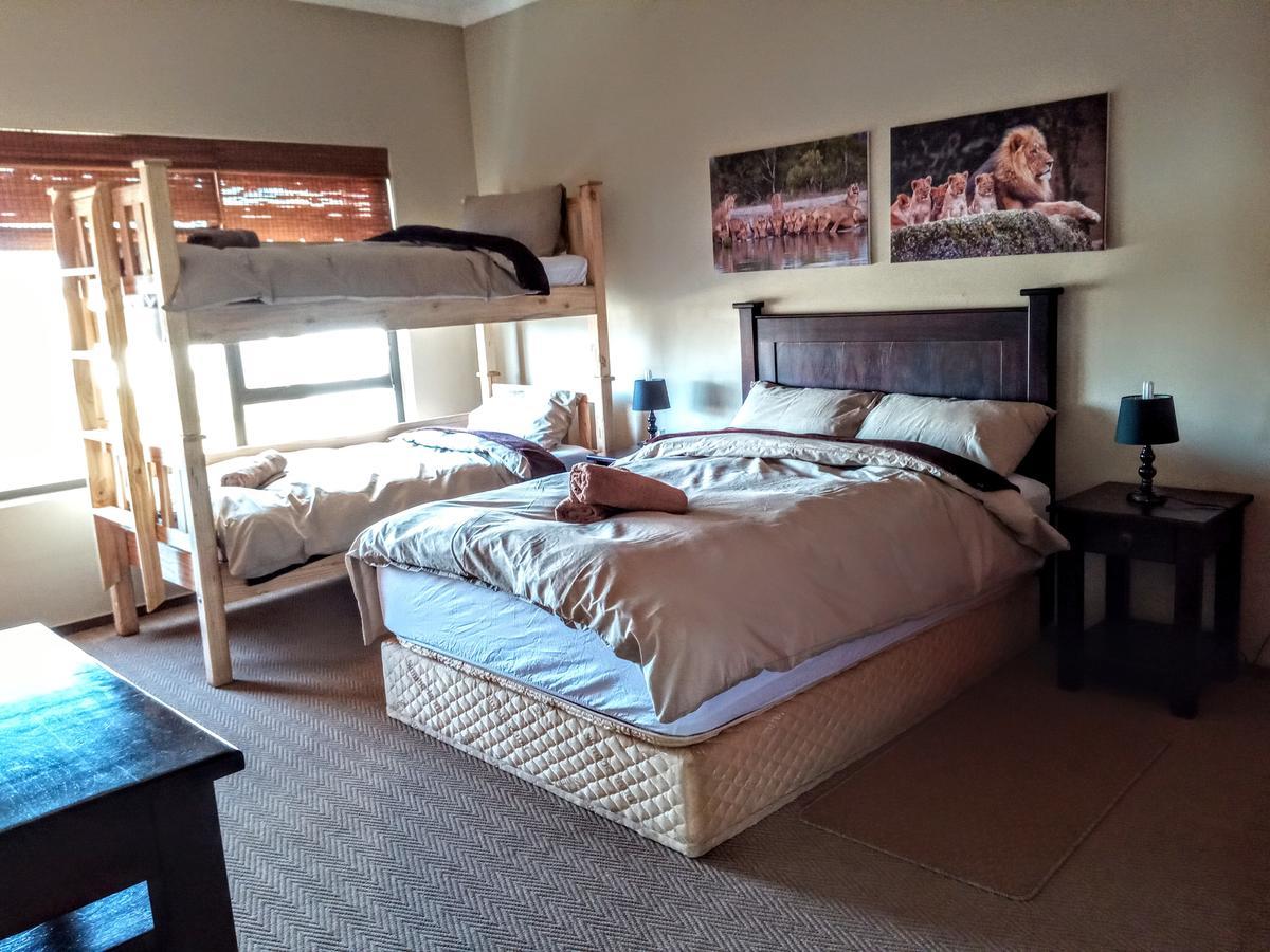 Sea View Bliss Guesthouse With Self Catering Свакопмунд Екстер'єр фото