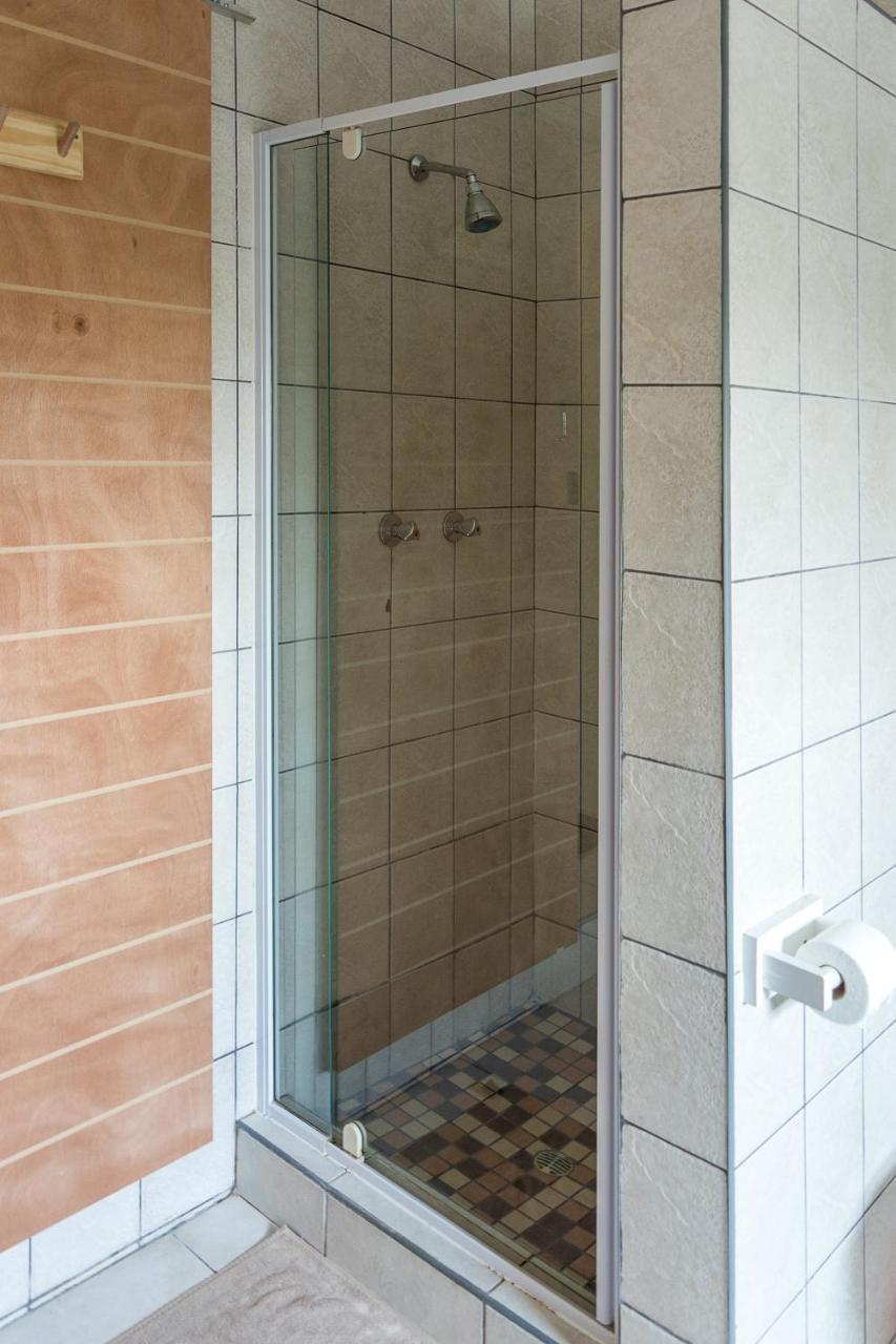 Sea View Bliss Guesthouse With Self Catering Свакопмунд Екстер'єр фото